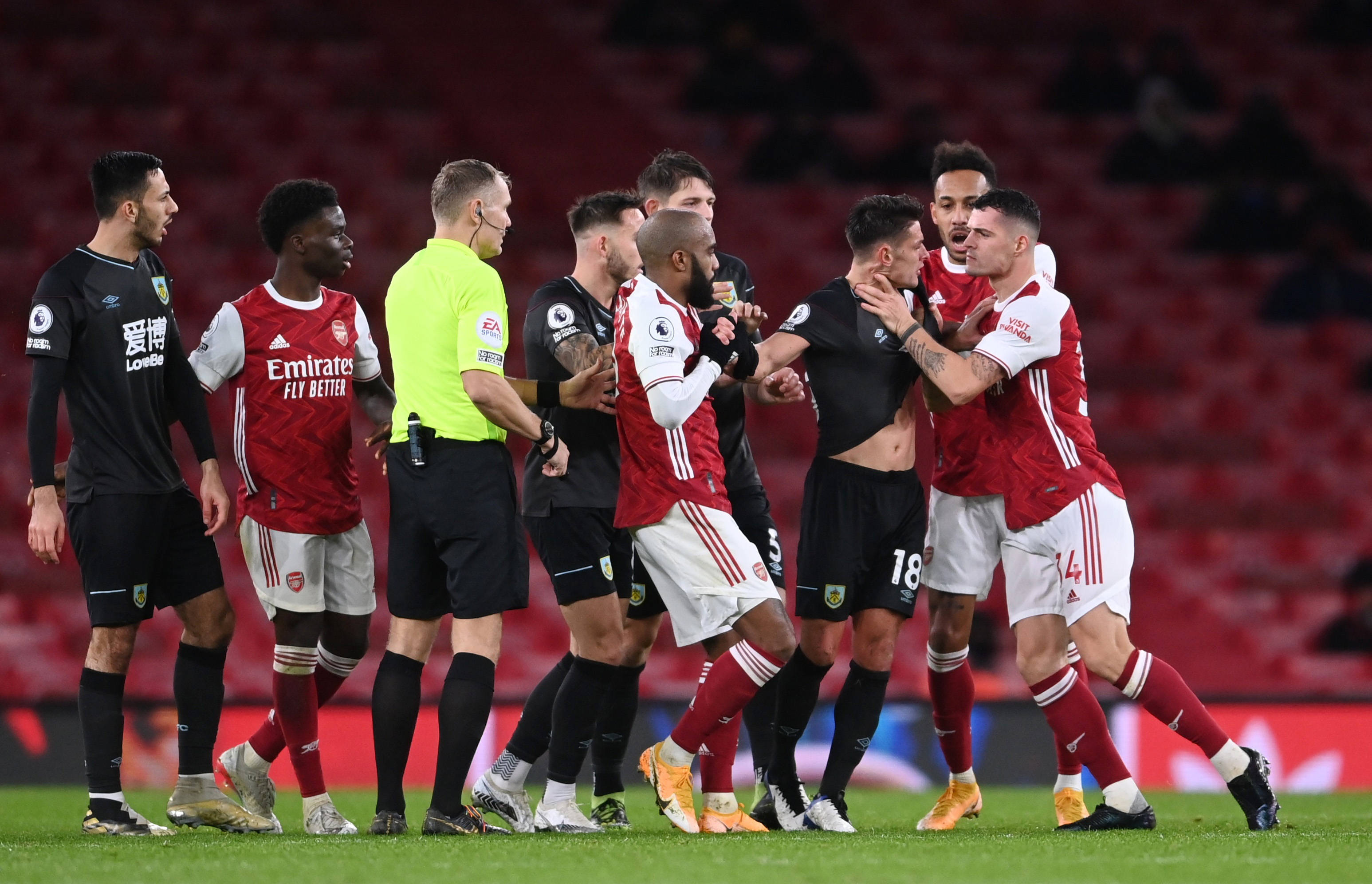 人瞩目的焦 人瞩目的焦